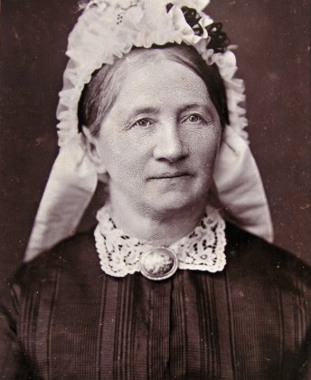 Antje Brons